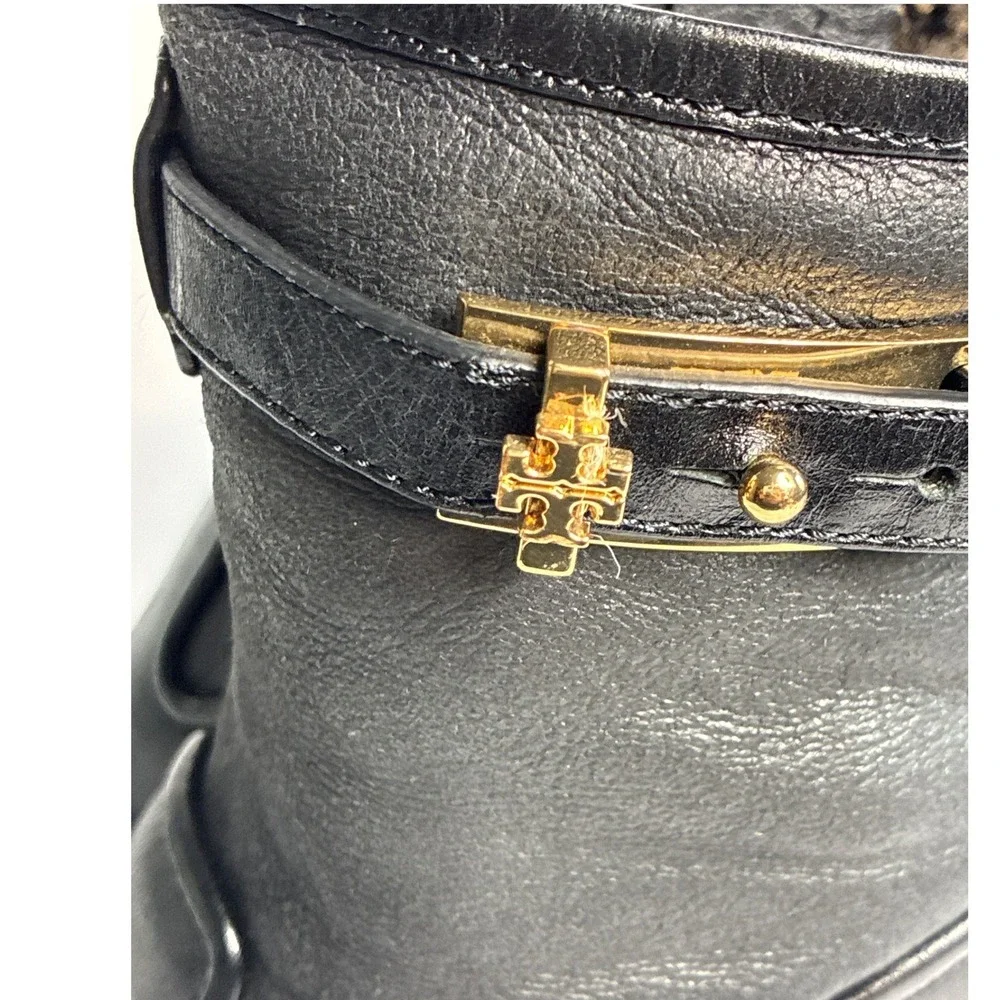 Tory Burch Black Leather‎ Wedge Ankle Boots Gold Logo Buckle Shearling Lined 8.5